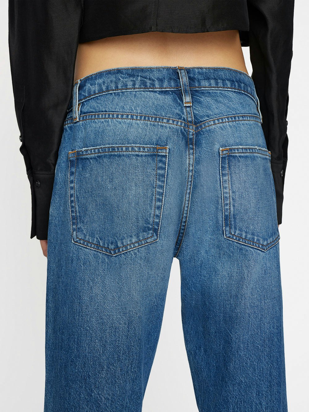 jeans back view alt:fit2
